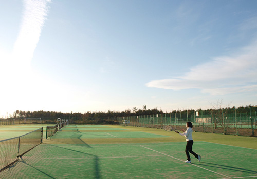 愛知県伊良湖　休暇村 伊良湖の私有テニスコート