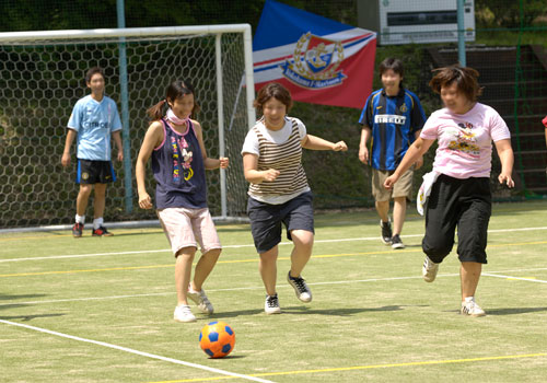 蹴る打つ那須　フットサルコート