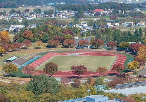 新井総合公園　陸上競技場