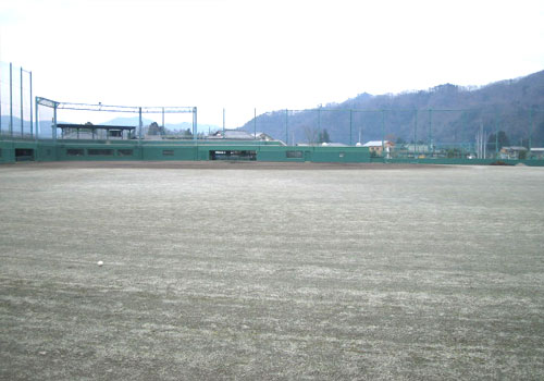 皆野スポーツ公園野球場