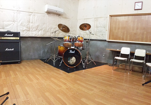 ビーチサイド音楽館 私有スタジオ