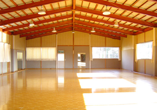 山梨県山中湖 至誠荘の私有第1体育館・武道場
