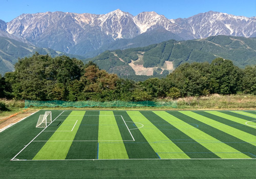 長野県白馬・ロッジ北林専用グラウンド「白馬のだいらパノラマコート」