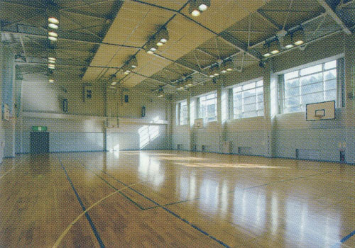 静岡県熱海　tdi人材開発センター湯河原の私有体育館
