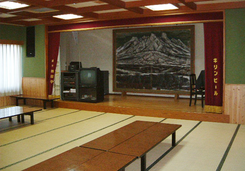 愛知県知多半島 かざりやの私有会議室・音楽ホール