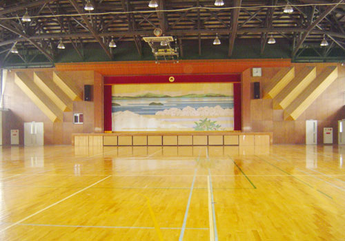 一二三館　武道場